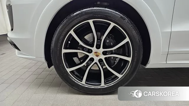 Porsche Cayenne (PO536) id 3388982 из Кореи 15