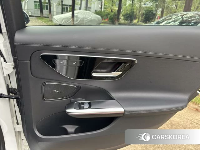 Mercedes-Benz Class C id 4342277 из Китая 25