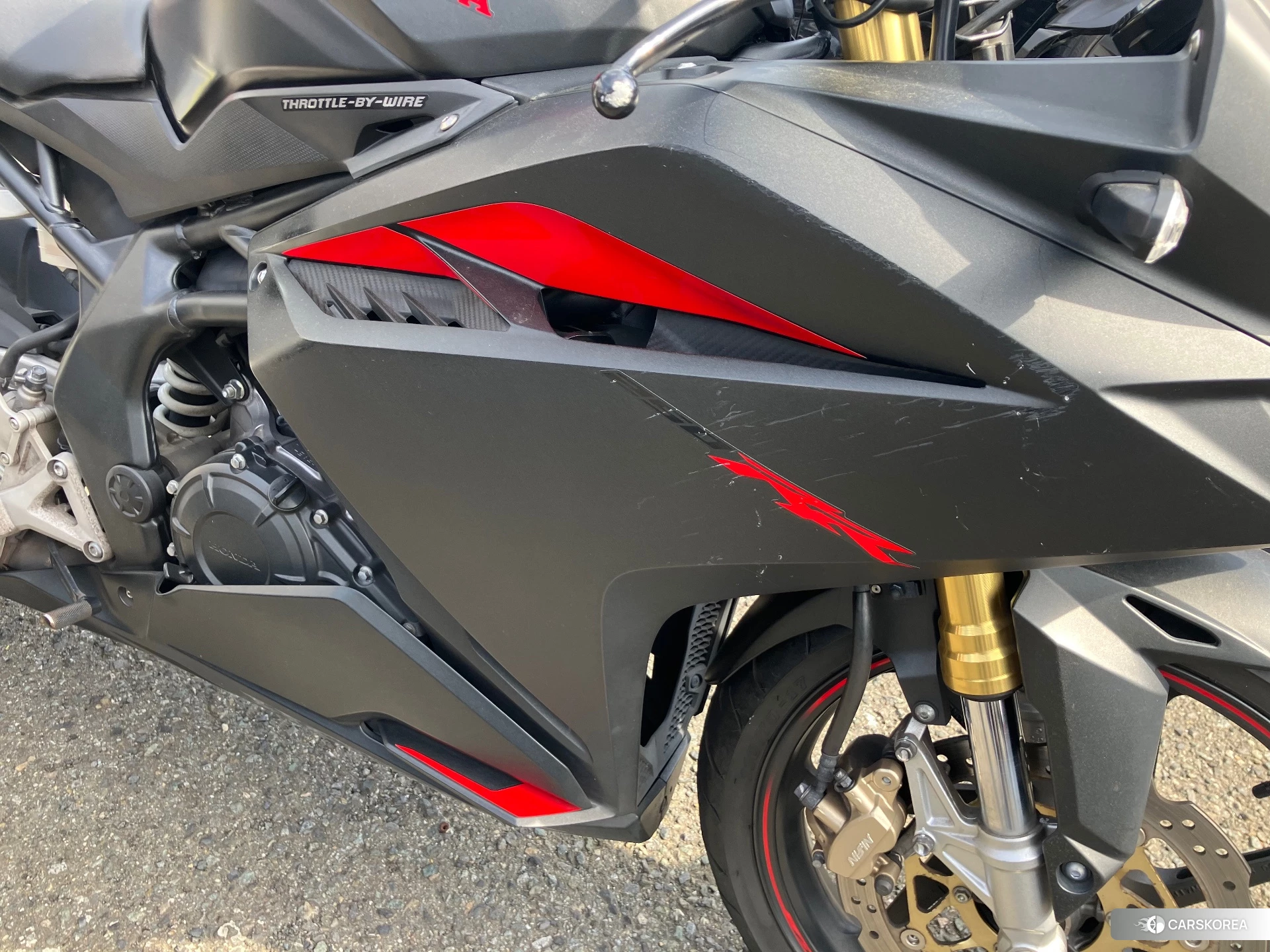 Проданный Honda CBR250RR id 3947691 из Японии, фото 3