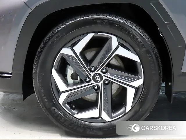 Hyundai Tucson (NX4) id 3031751 из Кореи 15