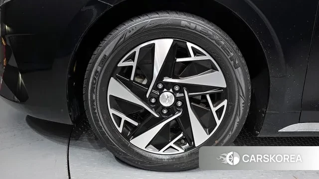 Hyundai The New Grandeur IG Hybrid id 3253110 из Кореи 15