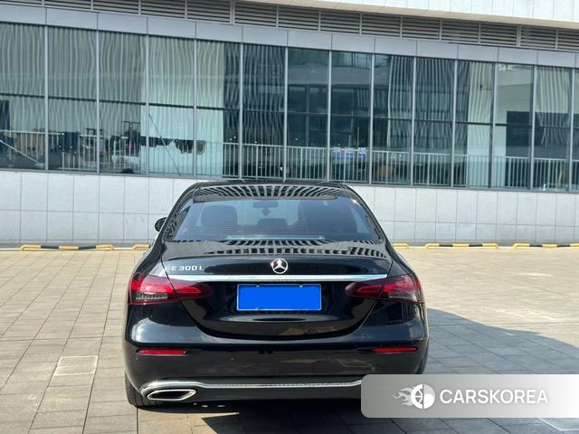 Mercedes-Benz E-class id 3857220 из Китая 7