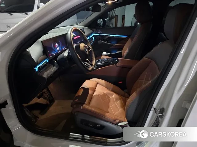 BMW i5 (G60) id 3756880 из Кореи 13