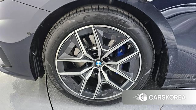 BMW 5 Series (G60) id 3952550 из Кореи 15