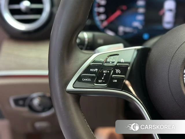 Mercedes-Benz E-class id 4290513 из Китая 11