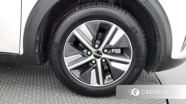 Kia The New Niro id 2999041 из Кореи 15