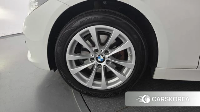 BMW 3 Series (F30) id 4305221 из Кореи 15