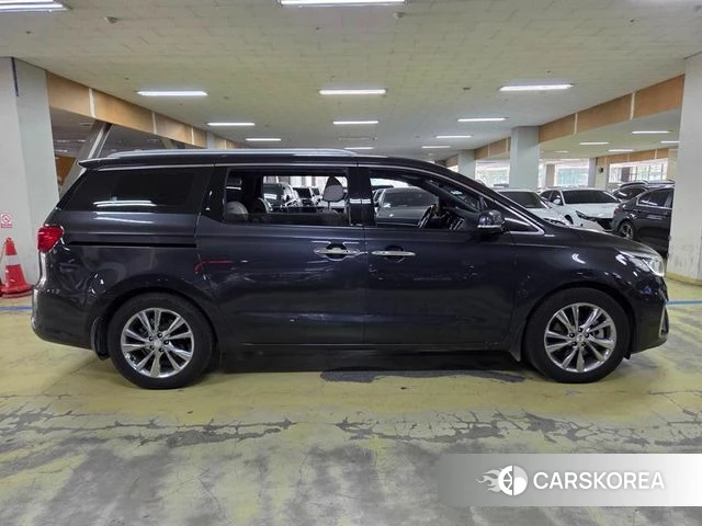Kia The New Carnival id 4485868 из Кореи 15