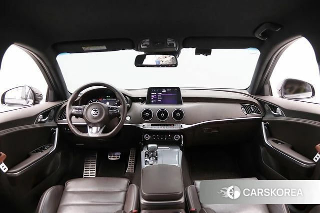 Kia Stinger id 4206719 из Кореи 15