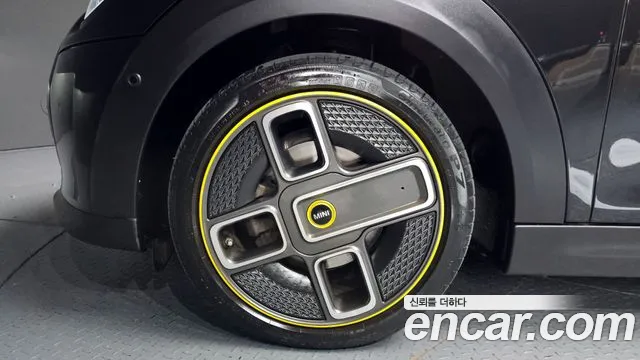 Mini Cooper Electric id 2788804 из Кореи 15