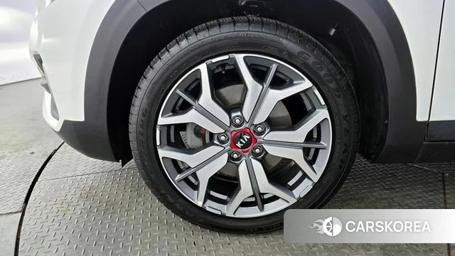 Kia Seltos id 3942340 из Кореи 15