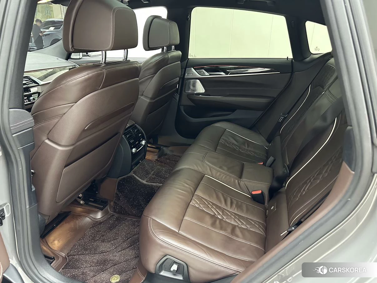 BMW 6 series GT 2020 Темно-серый из Китая, фото 5