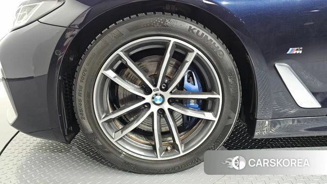 BMW 5 Series (G30) id 4550828 из Кореи 28