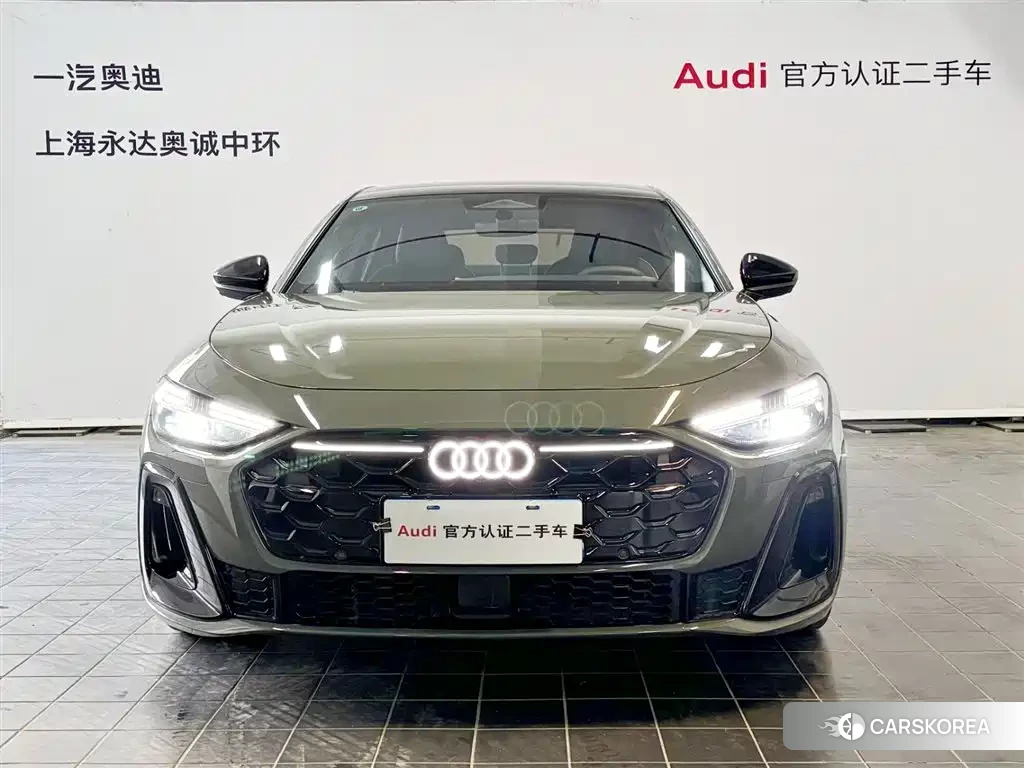Audi A5L id 4553683 из Китая 10