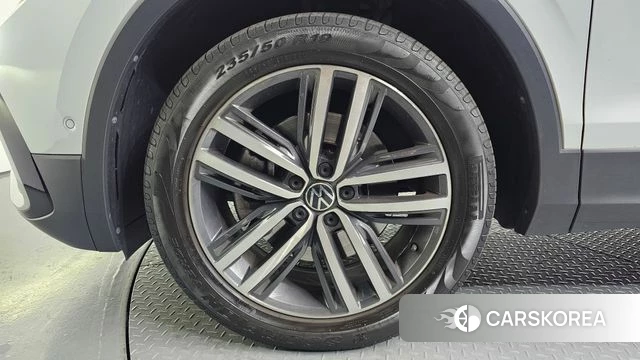 Volkswagen Tiguan Allspace id 3864697 из Кореи 15