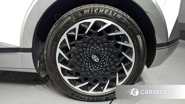 Hyundai Ionic 5 id 3635237 из Кореи 15