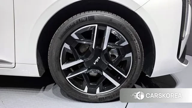 Kia The New K8 Hybrid id 3341337 из Кореи 15