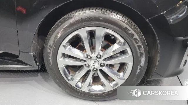 Kia All New Carnival id 3363140 из Кореи 15