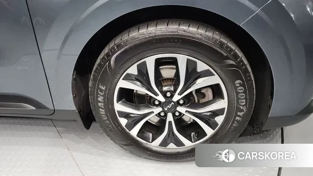 Kia Carnival 4th generation id 3389984 из Кореи 15