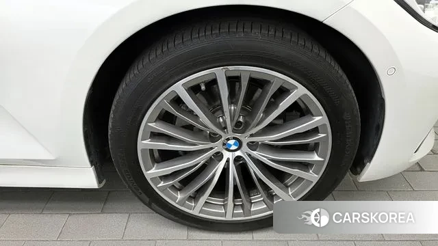 BMW 3 Series (G20) id 3291401 из Кореи 15