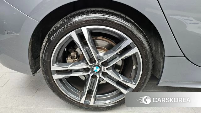 BMW 1 Series (F40) id 4222968 из Кореи 30