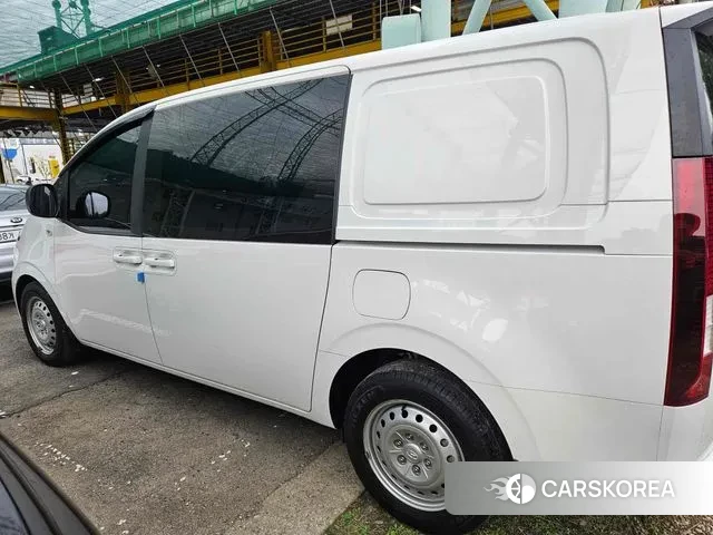 Hyundai Staria id 3159192 из Кореи 10