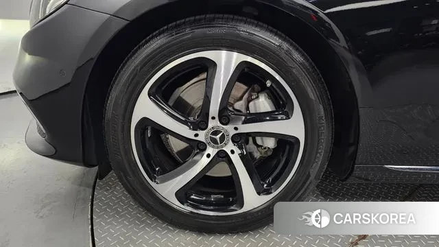 Mercedes-Benz E-Class W213 id 3193062 из Кореи 15