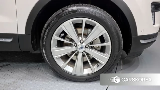 Ford Explorer id 2986756 из Кореи 15