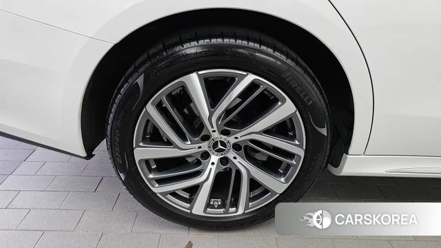 Mercedes-Benz E-Class W214 id 4408102 из Кореи 15