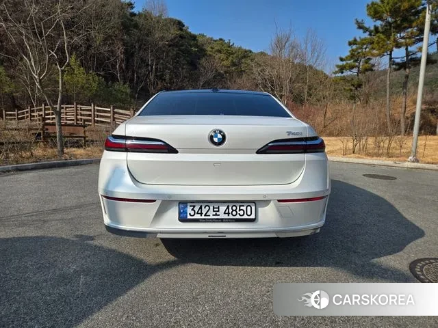 BMW 7 Series (G70) id 3560606 из Кореи 15