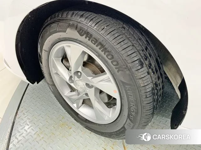 Hyundai Avante (CN7) id 3037855 из Кореи 15