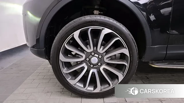 Land Rover Discovery 5 id 3612786 из Кореи 15