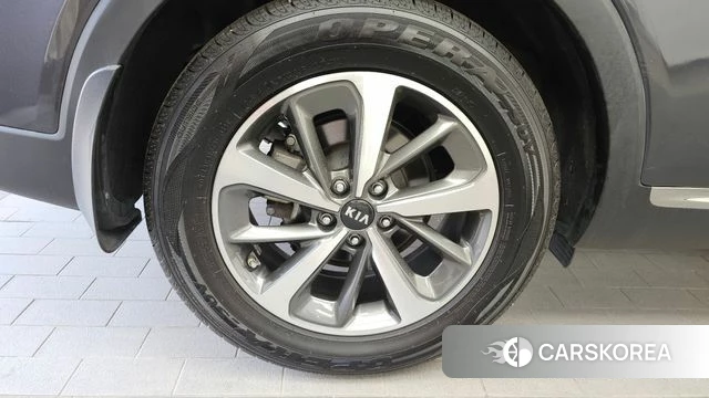 Kia The New Sorento id 4448018 из Кореи 27
