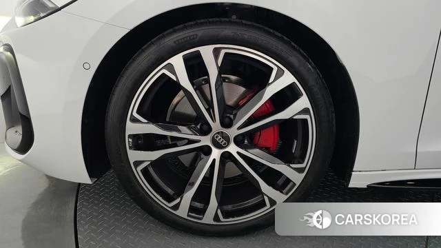 Audi A5 (B10) id 4432267 из Кореи 15