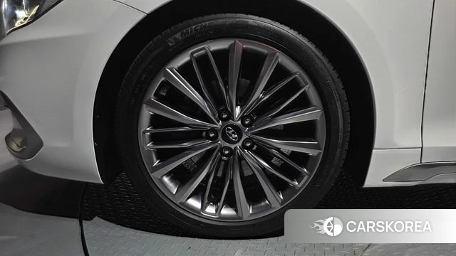 Hyundai Grandeur IG id 4424874 из Кореи 26