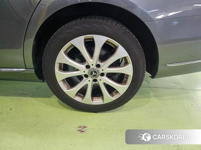 Mercedes-Benz E-Class W213 id 4775775 из Кореи 14