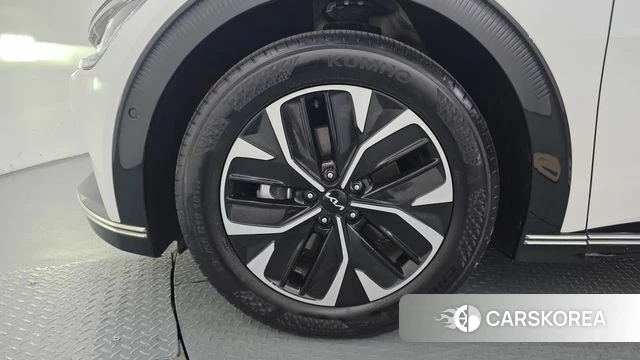 Kia EV6 id 4578875 из Кореи 32