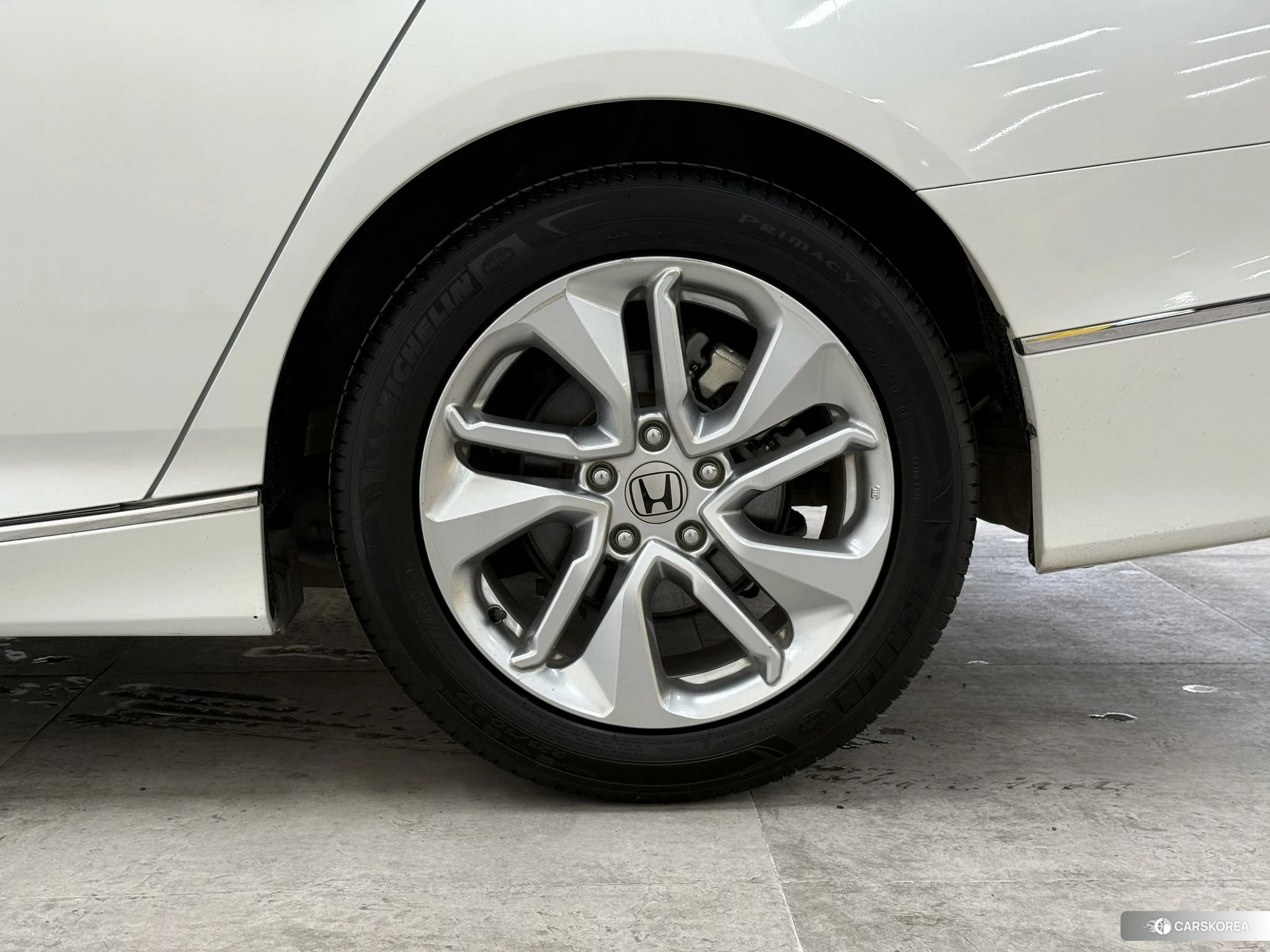 Honda Accord id 4505045 из Китая 15