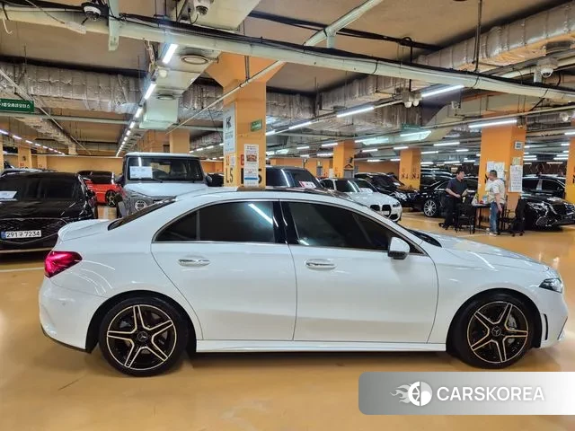 Mercedes-Benz A-Class W177 id 3219619 из Кореи 15