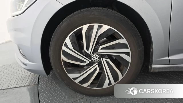 Volkswagen 7th Generation of Jetta id 4666475 из Кореи 32