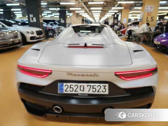 Maserati MC20 id 3850808 из Кореи 15