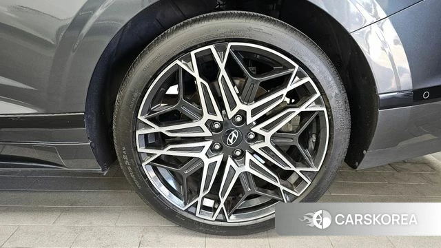 Hyundai Grandeur (GN7) id 3786846 из Кореи 15