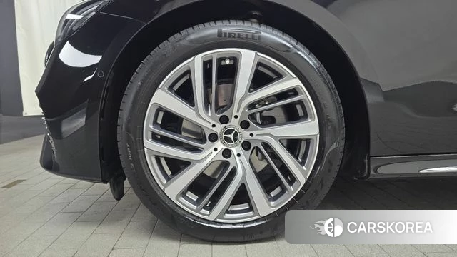 Mercedes-Benz E-Class W214 id 3876724 из Кореи 15