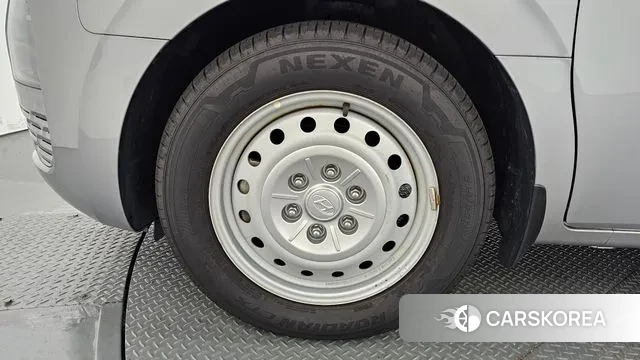 Hyundai Staria id 3127937 из Кореи 15