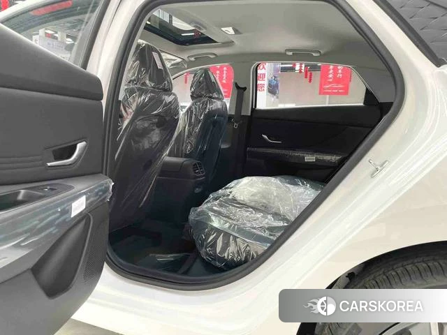 Hyundai Elantra id 3926976 из Китая 11