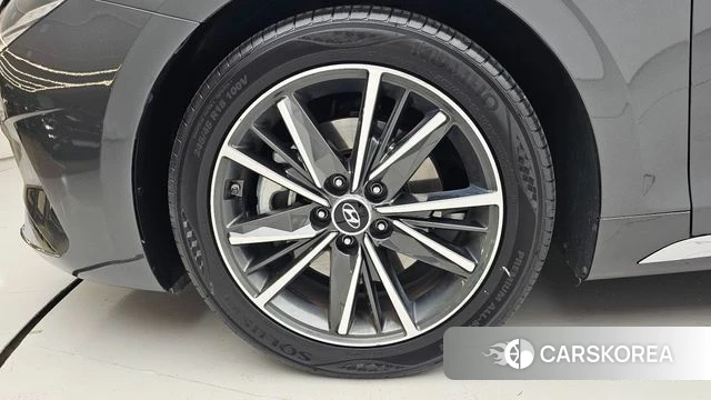 Hyundai The New Grandeur IG id 4469878 из Кореи 15