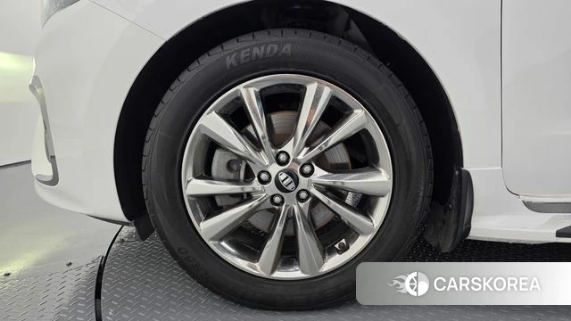 Kia The New Carnival id 4310455 из Кореи 27