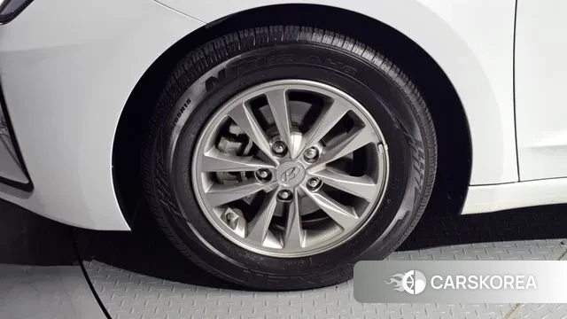 Hyundai The New Avante AD id 3402887 из Кореи 15