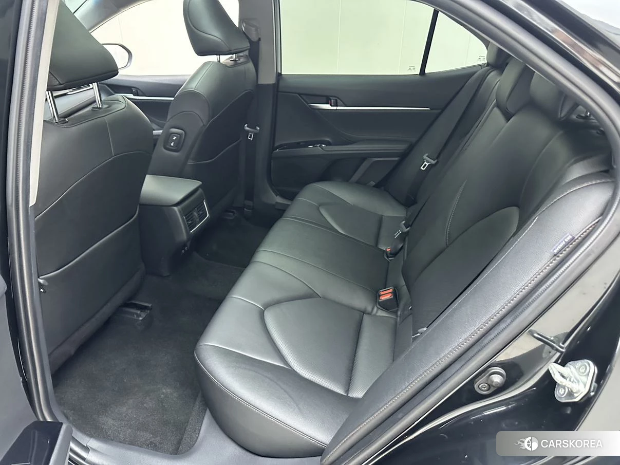 Toyota Camry 2021 Черный из Китая, фото 5
