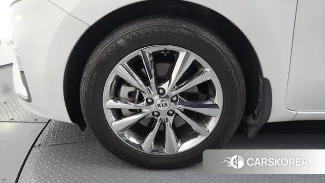 Kia The New Carnival id 3651293 из Кореи 15